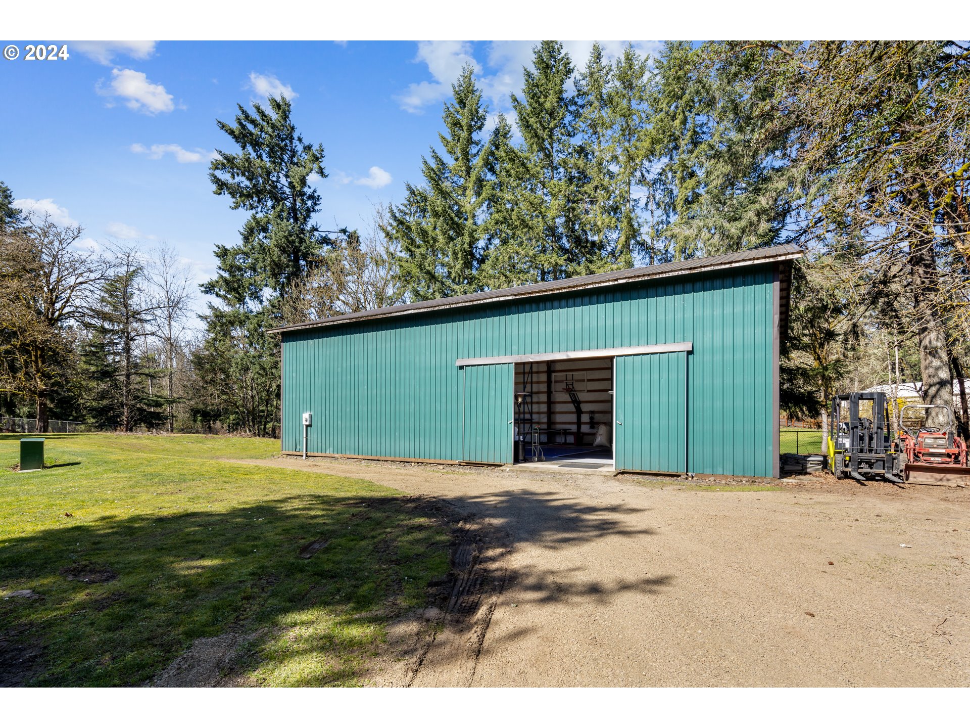 473 Southwest Hebb Park Road West Linn, OR 97068 - Photo 40 of 48 Gallery Image 40