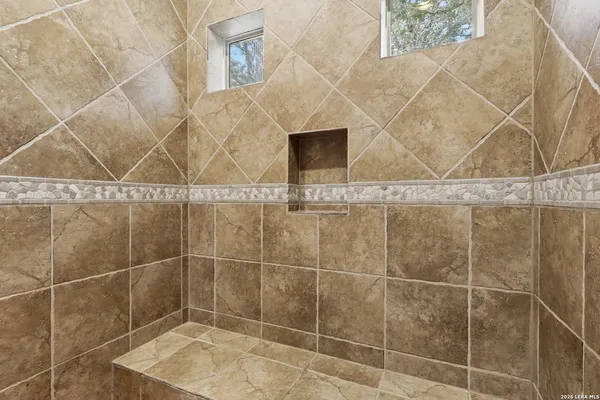 $1,200,000 | 18633 Shadow Canyon Drive, Helotes, TX 78023