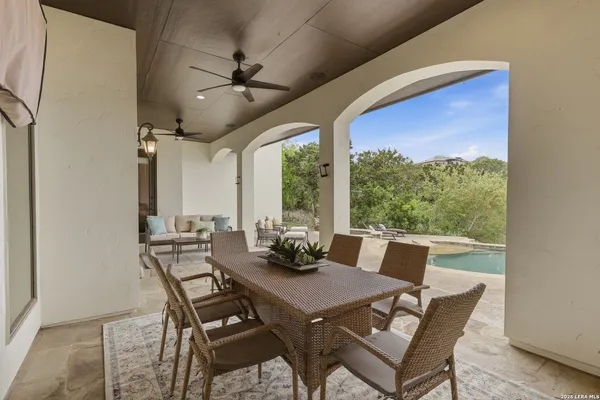 $1,200,000 | 18633 Shadow Canyon Drive, Helotes, TX 78023