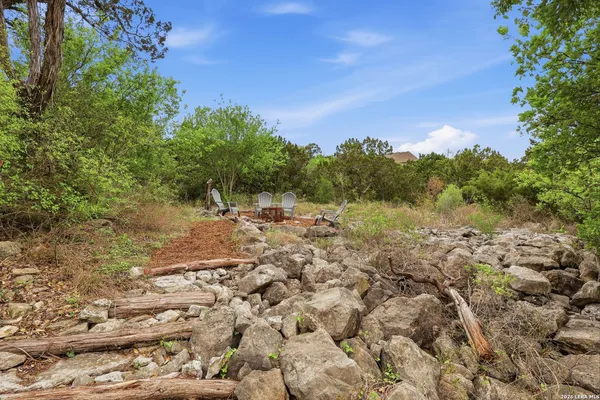 $1,200,000 | 18633 Shadow Canyon Drive, Helotes, TX 78023