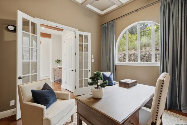 $1,200,000 | 18633 Shadow Canyon Drive, Helotes, TX 78023