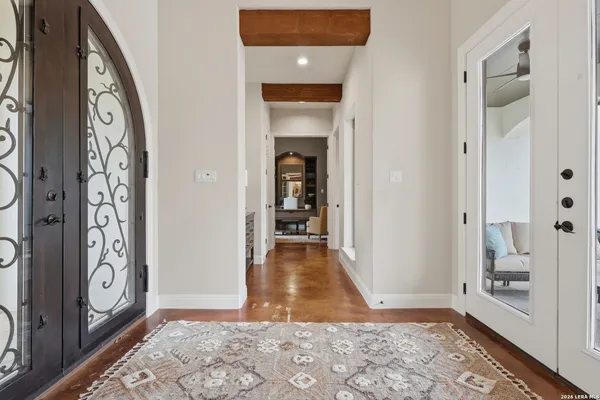 $1,200,000 | 18633 Shadow Canyon Drive, Helotes, TX 78023