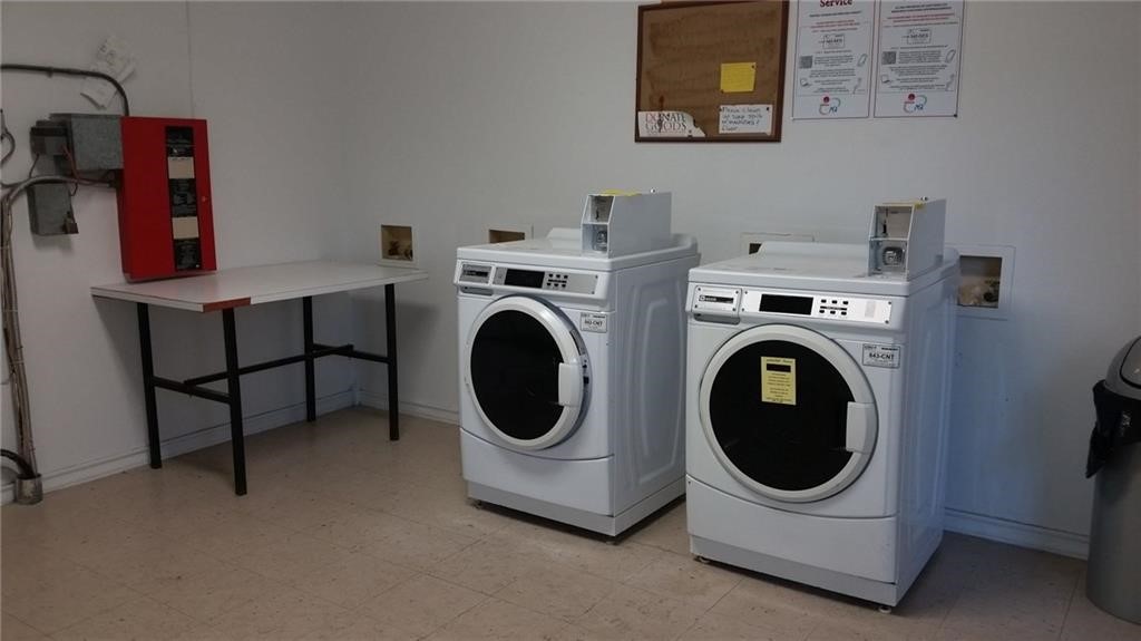 2605 Enfield Road, Unit 109 Austin, TX 78703 - Photo 32 of 33 Community Laundry Facility