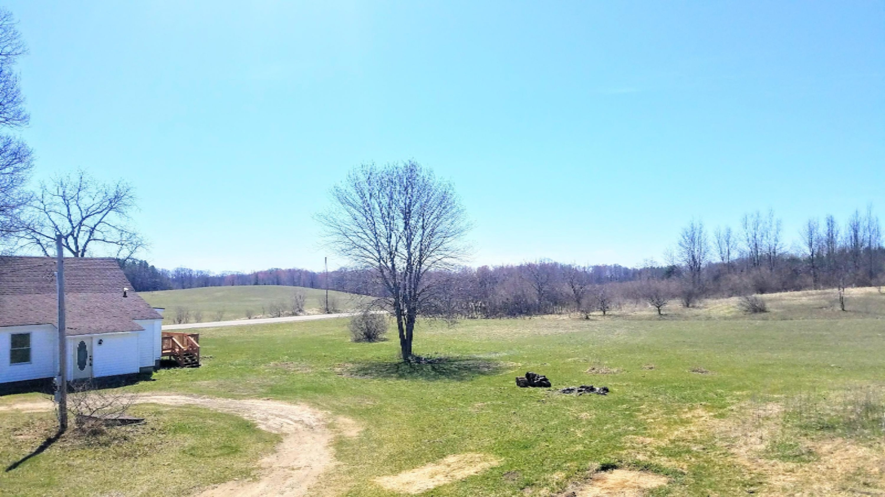 751 East Arthur Road Rothbury, MI 49452 - Photo 48 of 62 20180428_114026