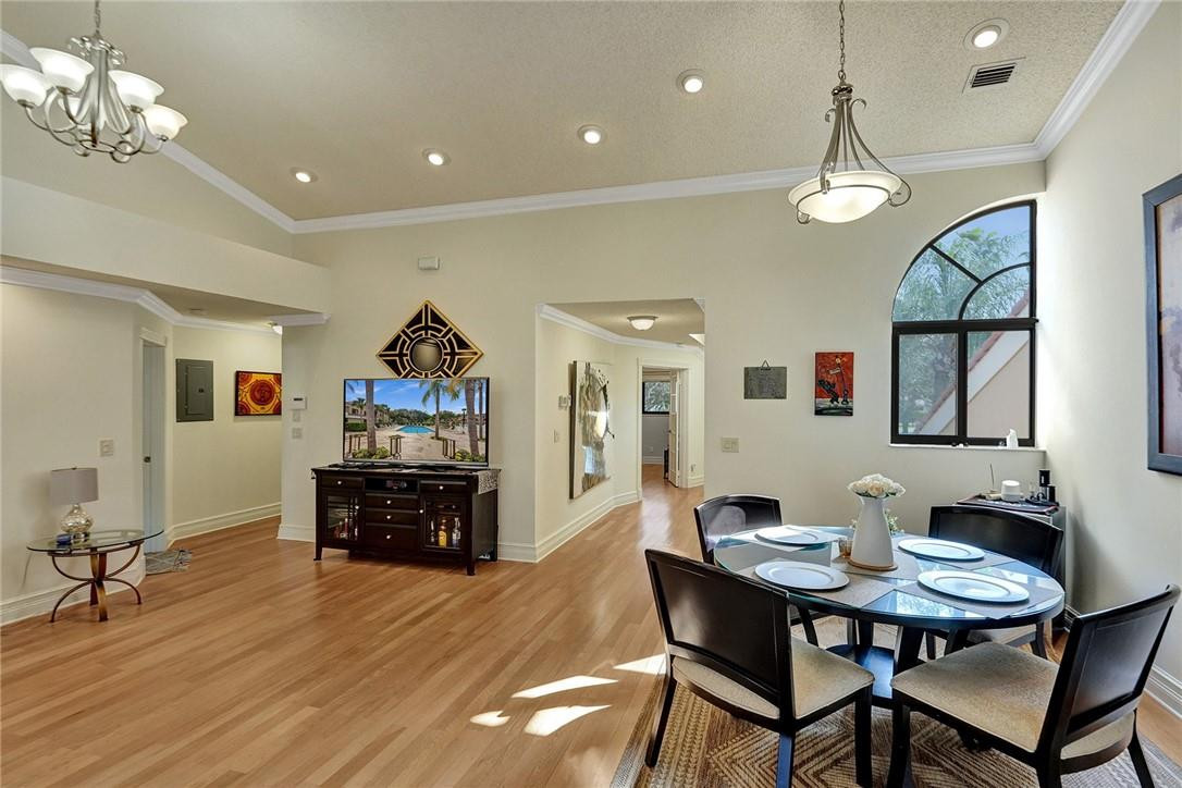 17292 Boca Club Boulevard, Unit 1307 Boca Raton, FL 33487 - Photo 22 of 49 and Living room