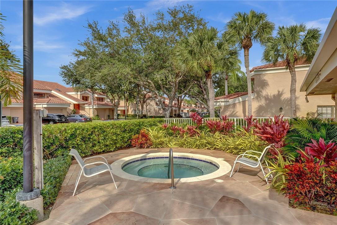 17292 Boca Club Boulevard, Unit 1307 Boca Raton, FL 33487 - Photo 47 of 49 Community spa