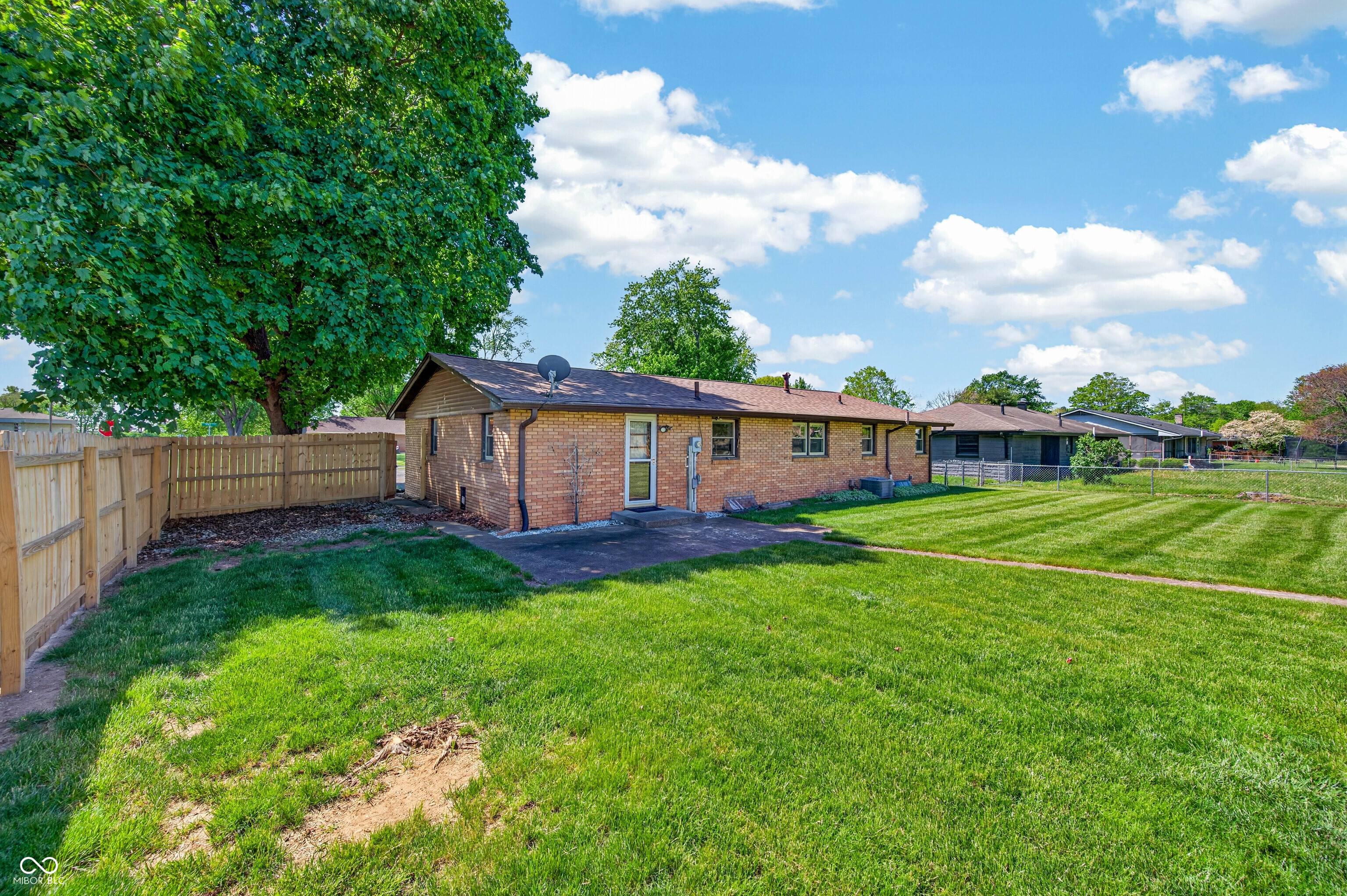 2240 Sims Drive Columbus, IN 47203 - Photo 40 of 56