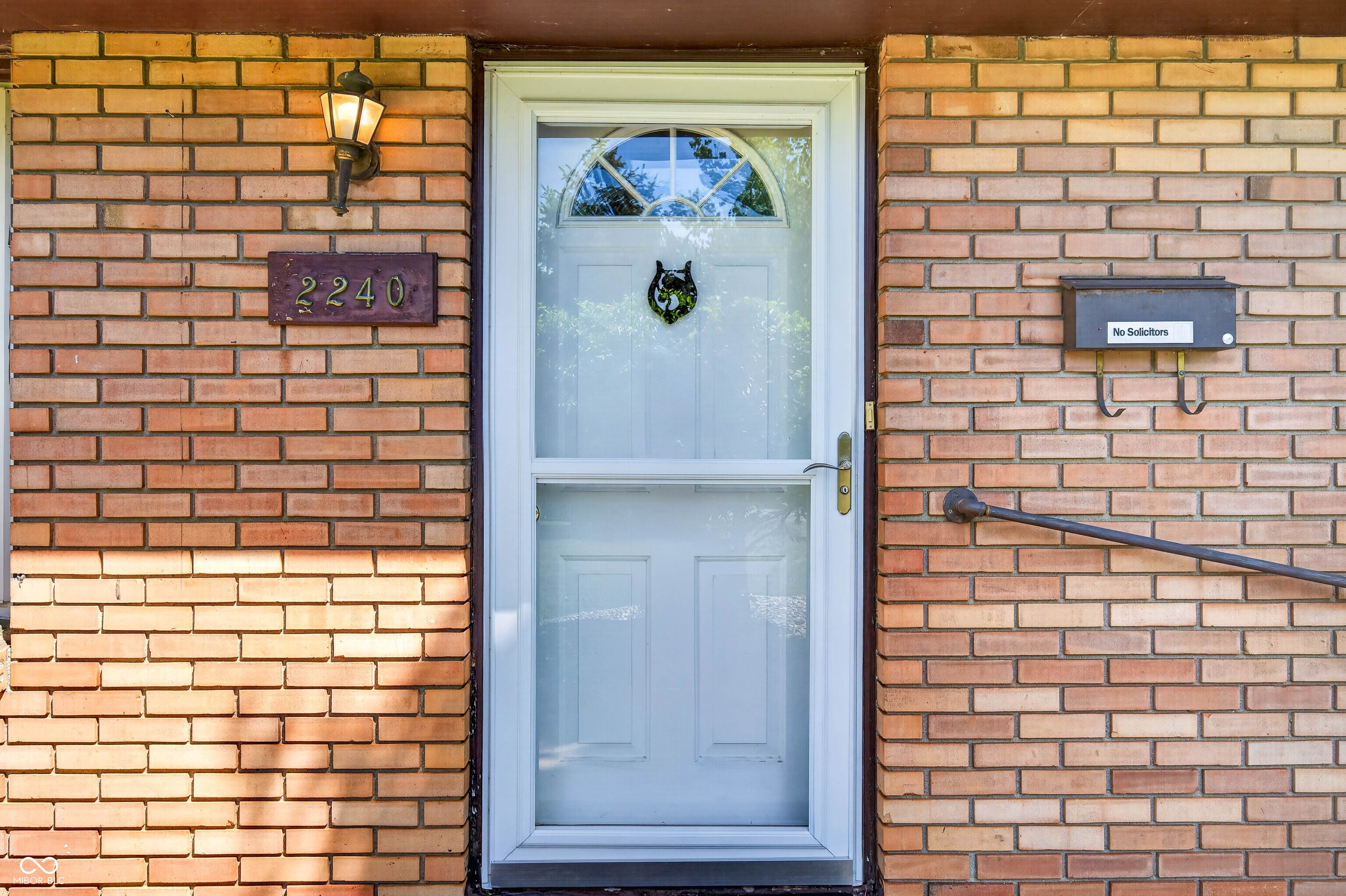 2240 Sims Drive Columbus, IN 47203 - Photo 6 of 56