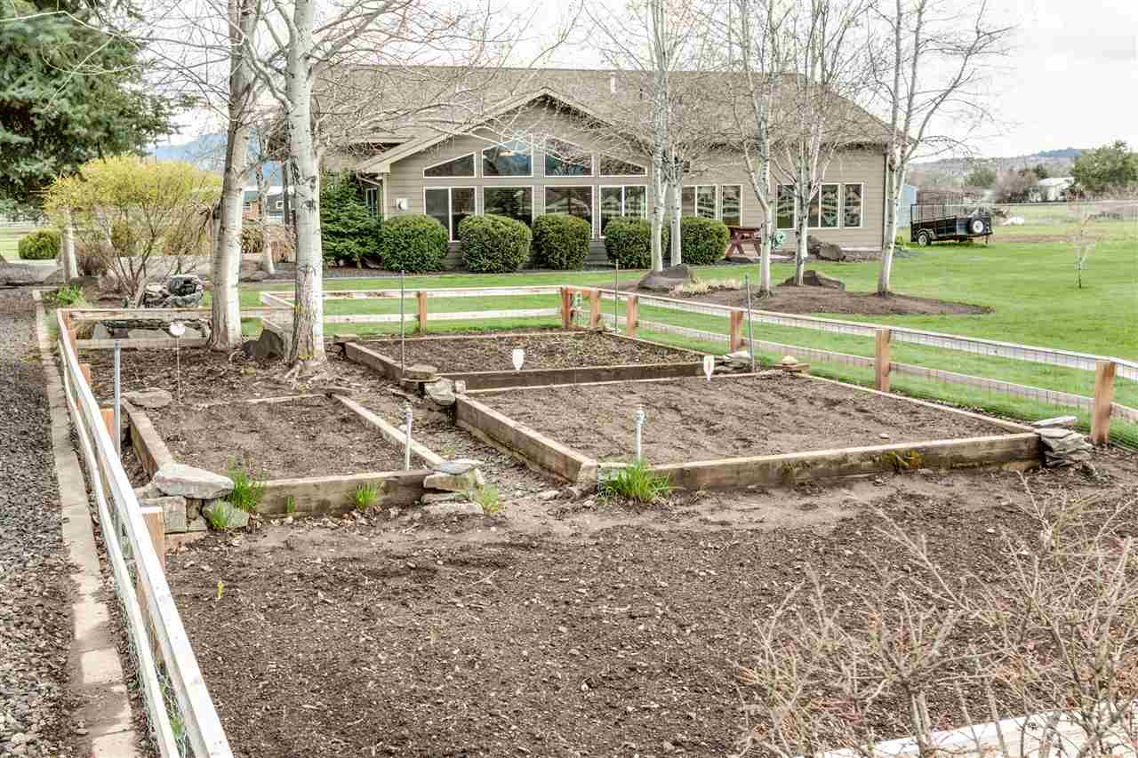 4409 North Simpson Road Otis Orchards, WA 99027 - Photo 18 of 20 Gallery Image 18