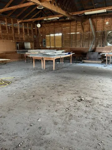 $219,000 | 9451 Rosanky Road, Flatonia, TX 78941