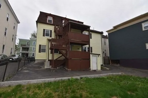 $4,200 | 54 Pinckney Street, Unit 1, Somerville, MA 02145