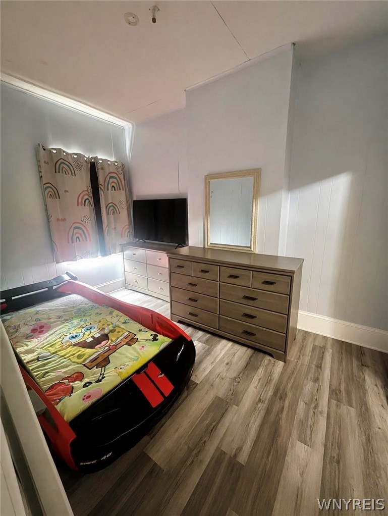 127 14th Street Buffalo, NY 14213 - Photo 10 of 24 Lower Bedroom