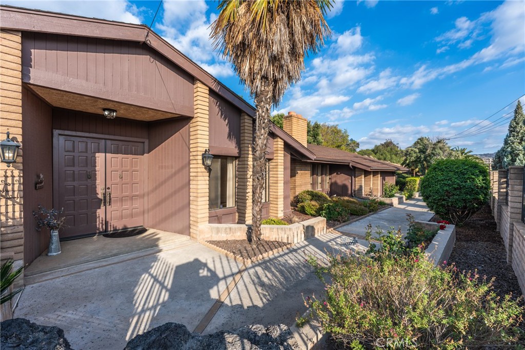 11977 San Timoteo Canyon Road Redlands, CA 92373 - Photo 5 of 75