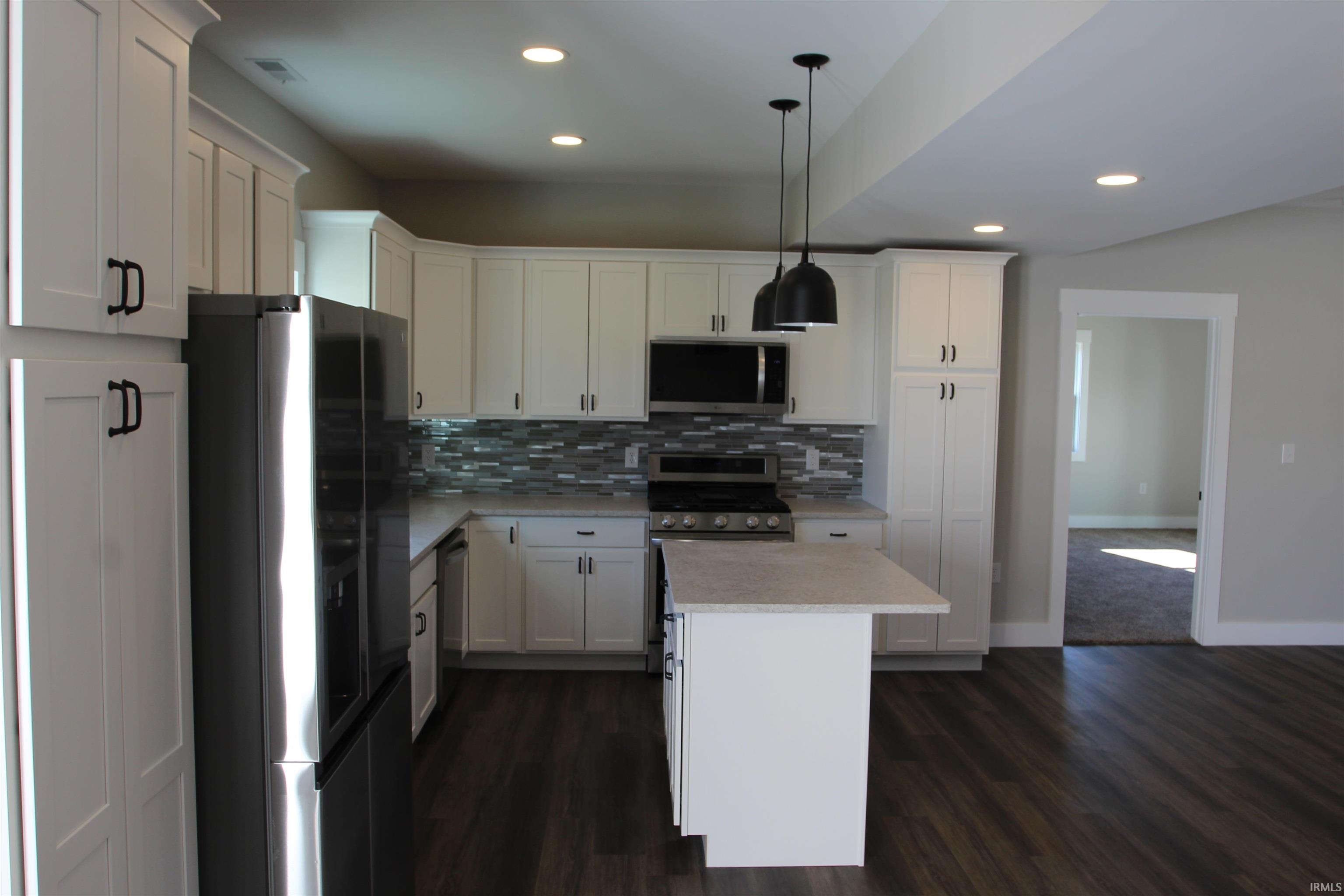 610 White Oak Road Spencer, IN 47460 - Photo 8 of 24 Gallery Image 8