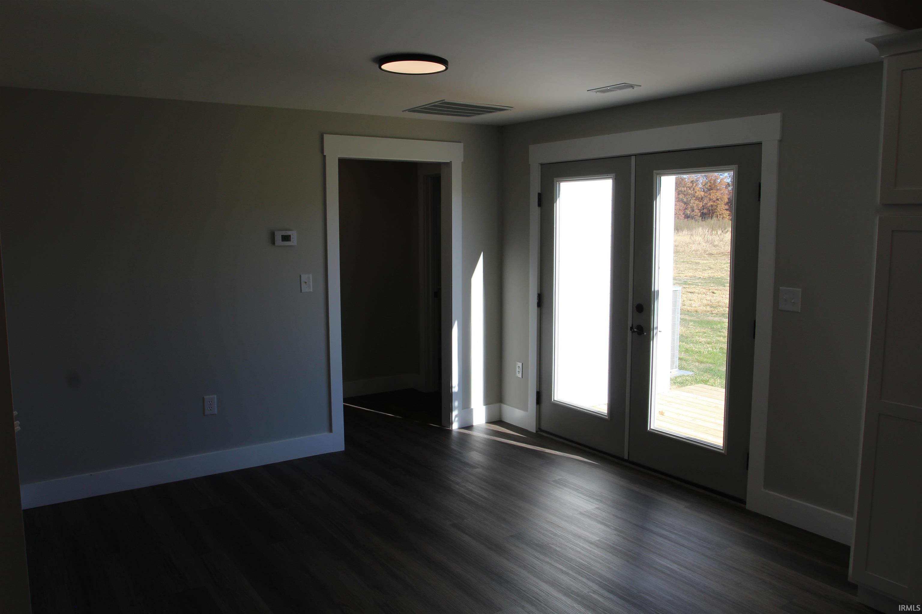 610 White Oak Road Spencer, IN 47460 - Photo 9 of 24 Gallery Image 9