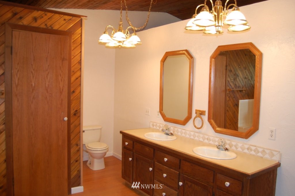 920 Robin Hood Loop Forks, WA 98331 - Photo 7 of 10 Gallery Image 7