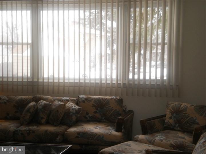 802 Cleveland Avenue Riverside, NJ 08075 - Photo 8 of 22