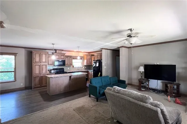 $159,900 | 7180 Southwest 41st Road, St. Joseph, MO 64504