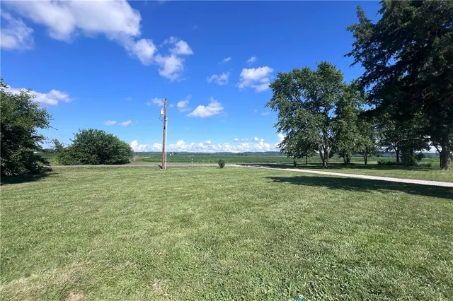 $159,900 | 7180 Southwest 41st Road, St. Joseph, MO 64504