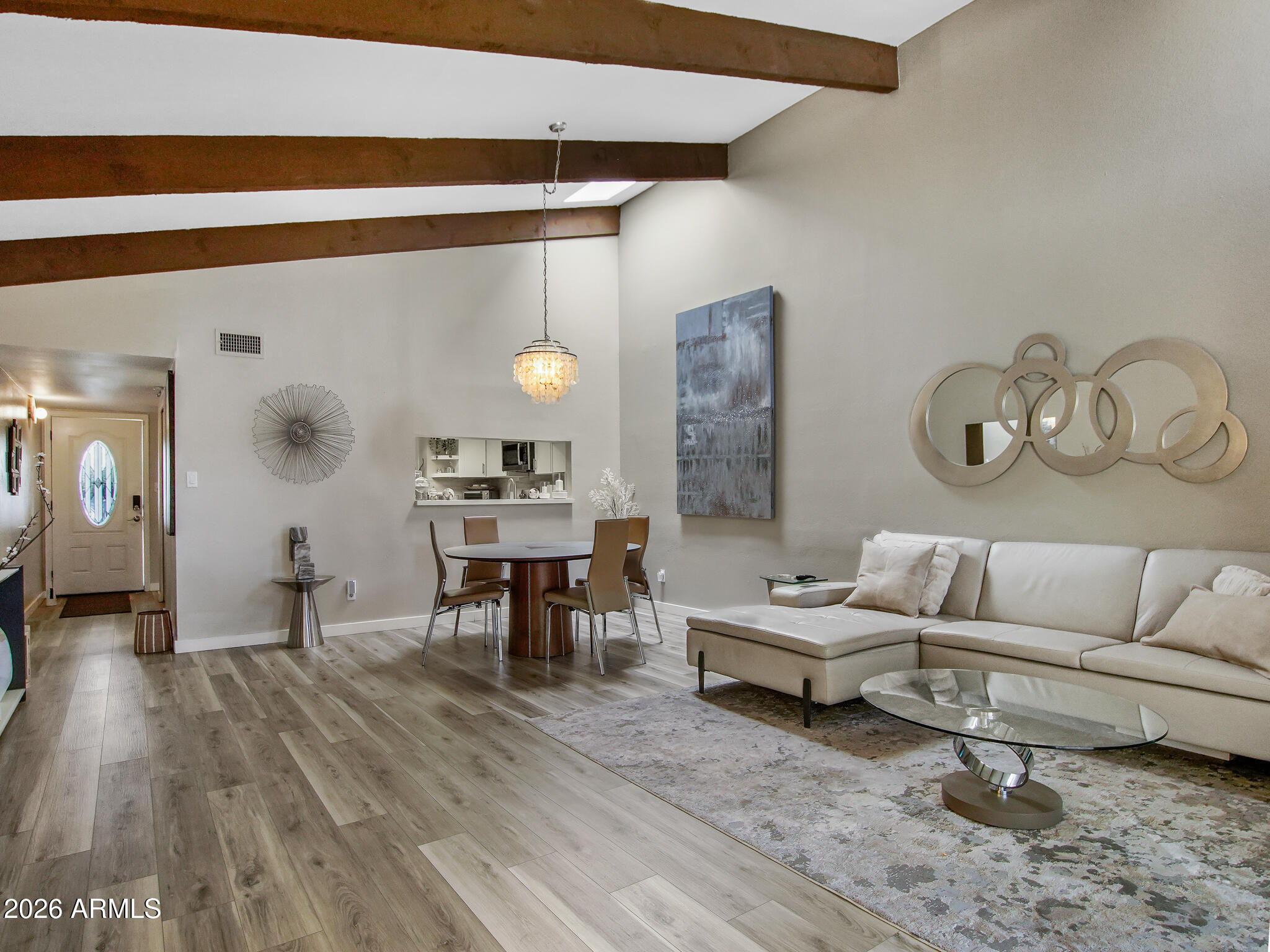 2701 East Cactus Road Phoenix, AZ 85028 - Photo 6 of 34 _DSC3617
