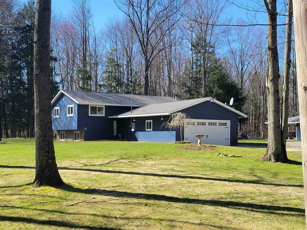 535 East Howard Road Beaverton, MI 48612 - Photo 1 of 52