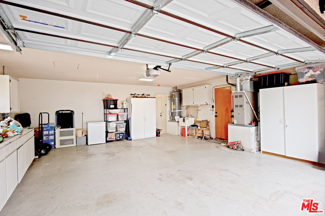 6942 Sunnyhill Road Joshua Tree, CA 92252 - Photo 11 of 32