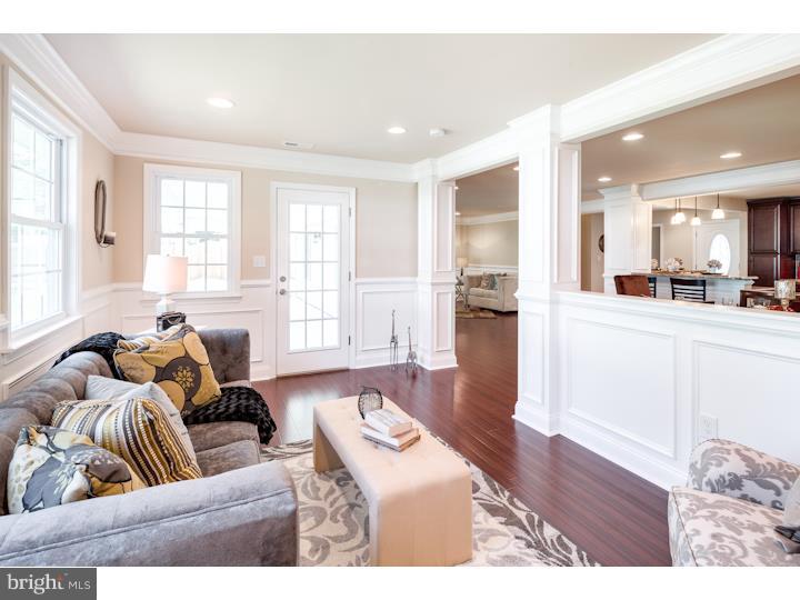 31 Spinythorn Road Levittown, PA 19056 - Photo 14 of 23 Family Room