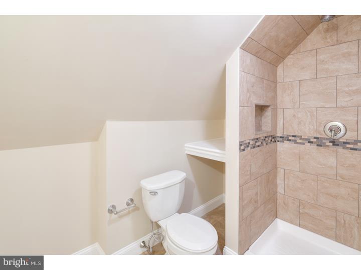 31 Spinythorn Road Levittown, PA 19056 - Photo 19 of 23 Bathroom