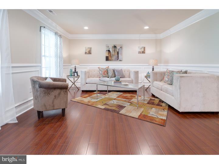 31 Spinythorn Road Levittown, PA 19056 - Photo 9 of 23 Living Room