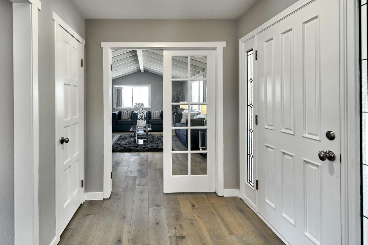 20421 Hunter's Hill Road San Jose, CA 95120 - Photo 13 of 50 wooden floor in a gallery