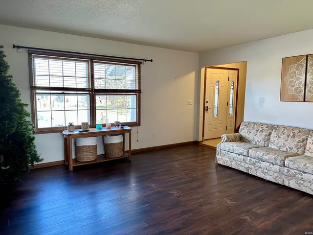 $299,900 | 3613 Candy Lane, Kokomo, IN 46902