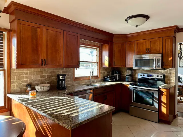 $299,900 | 3613 Candy Lane, Kokomo, IN 46902