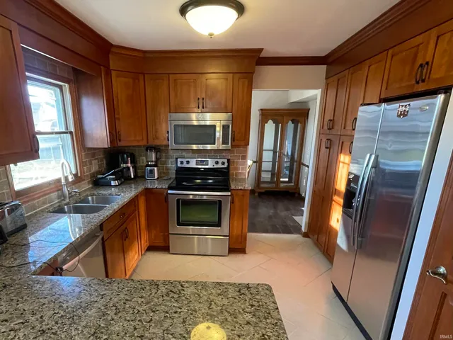 $299,900 | 3613 Candy Lane, Kokomo, IN 46902