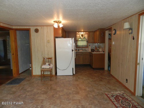 114 Stone Hill Road Dingmans Ferry, PA 18328 - Photo 4 of 9 Gallery Image 4