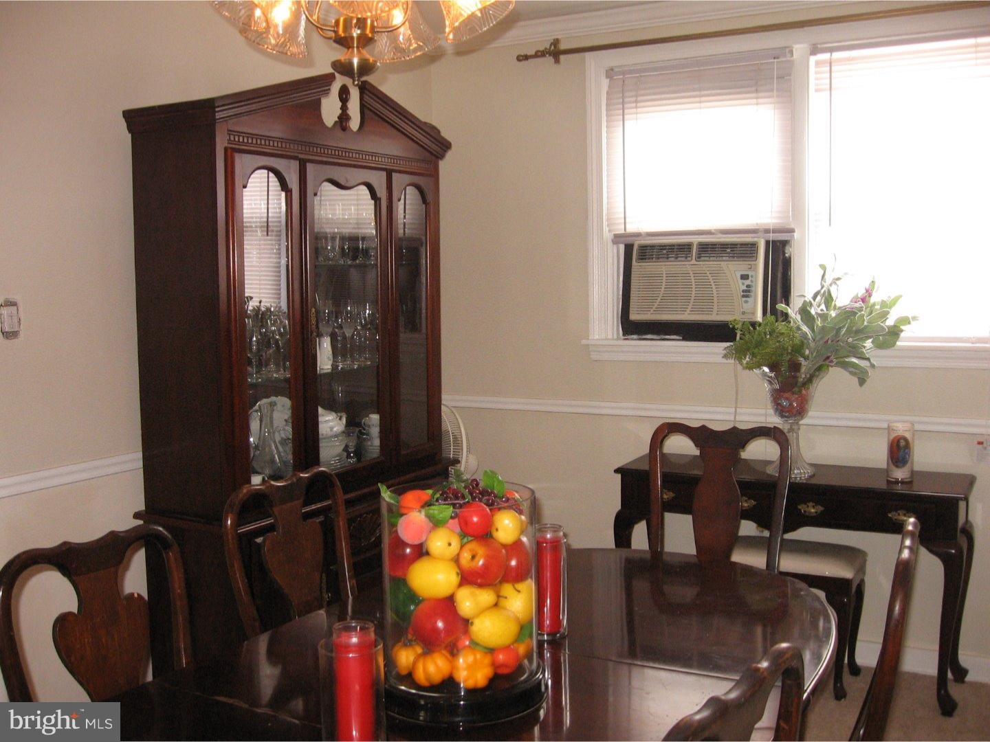7913 Temple Road Philadelphia, PA 19150 - Photo 7 of 23 Dining Room