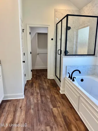 $335,900 | 16 Hedges Plantation Place, Natchez, MS 39120