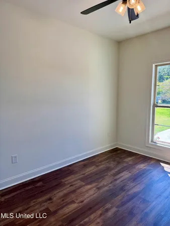 $335,900 | 16 Hedges Plantation Place, Natchez, MS 39120