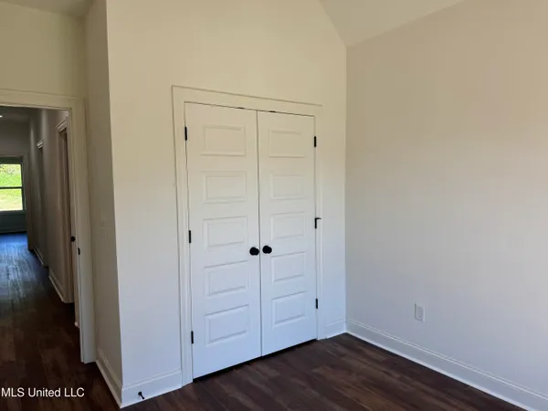 $335,900 | 16 Hedges Plantation Place, Natchez, MS 39120