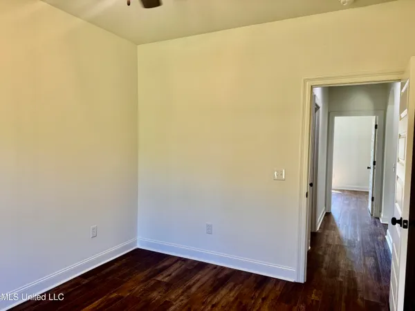 $335,900 | 16 Hedges Plantation Place, Natchez, MS 39120