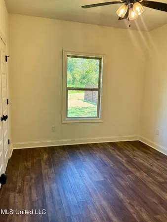 $335,900 | 16 Hedges Plantation Place, Natchez, MS 39120