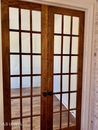 $335,900 | 16 Hedges Plantation Place, Natchez, MS 39120