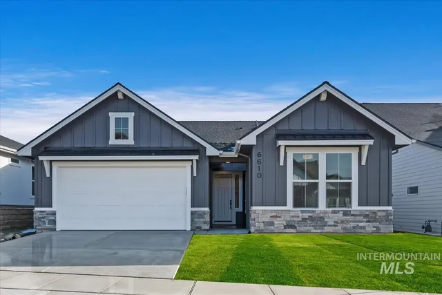 $599,880 | 6610 North Good Drive, Eagle, ID 83714
