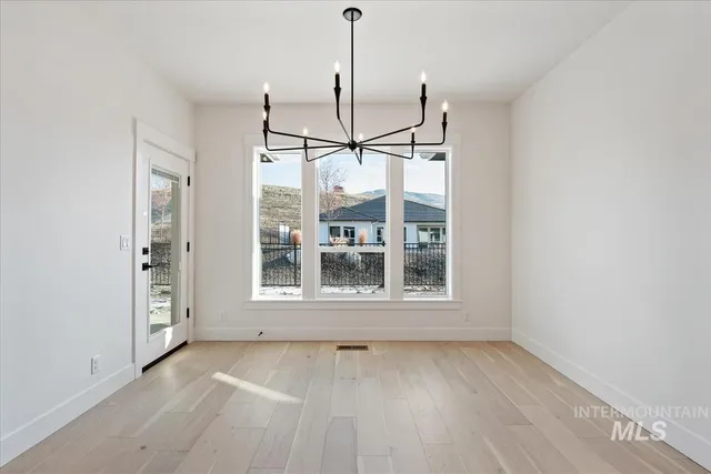 $599,880 | 6610 North Good Drive, Eagle, ID 83714