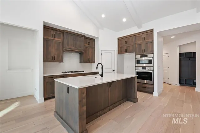 $599,880 | 6610 North Good Drive, Eagle, ID 83714