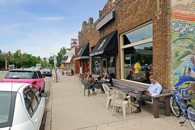 $1,600,000 | 1532 Lincoln Avenue, St. Paul, MN 55105