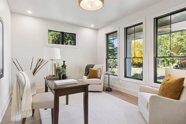 $1,600,000 | 1532 Lincoln Avenue, St. Paul, MN 55105