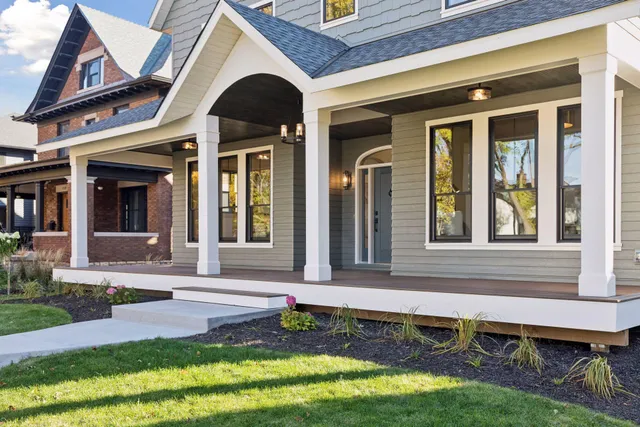 $1,600,000 | 1532 Lincoln Avenue, St. Paul, MN 55105