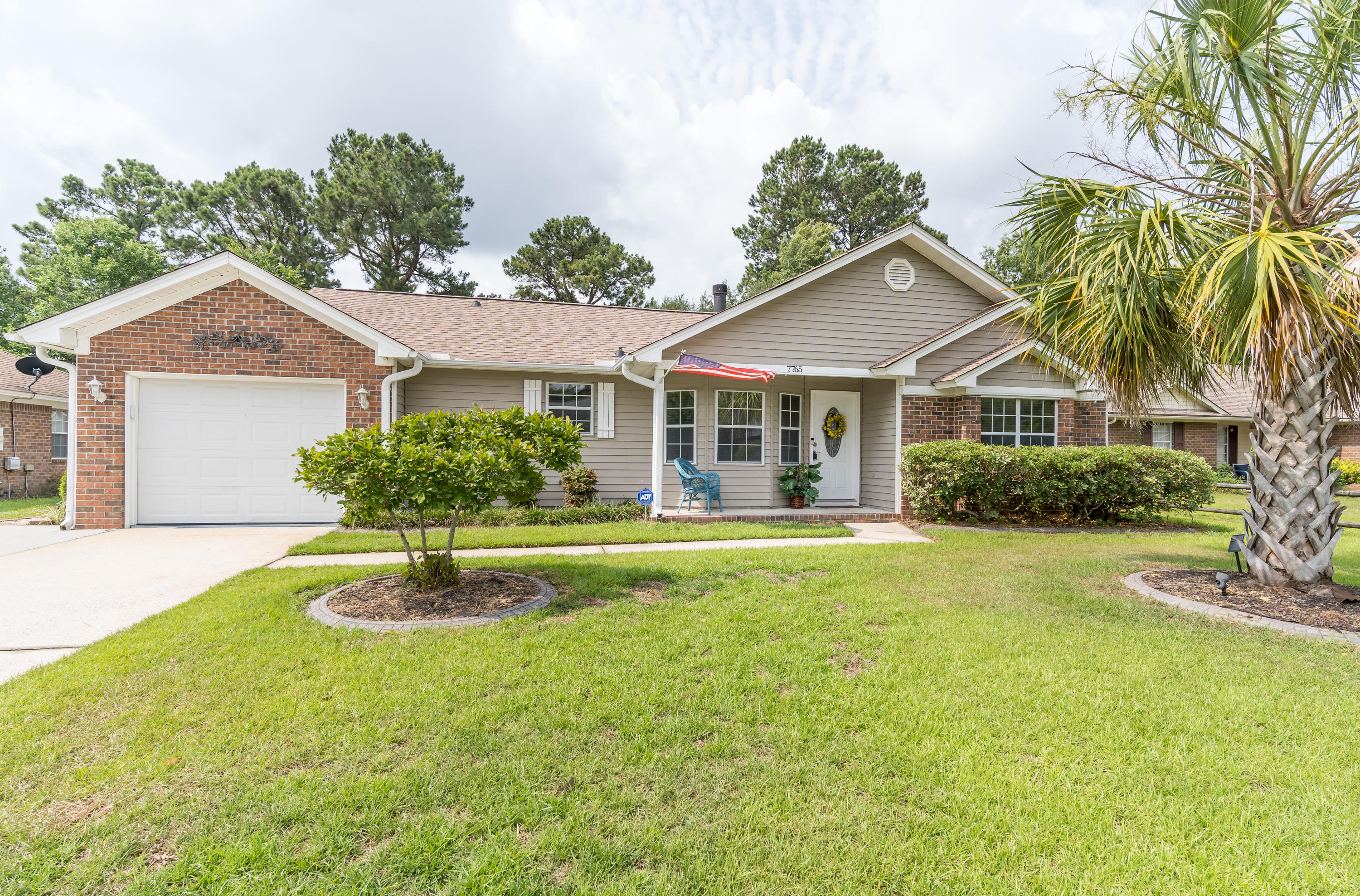 7765 Buck Pond Road North Charleston, SC 29418 - Photo 1 of 23 7765 Buck Pond Rd-1