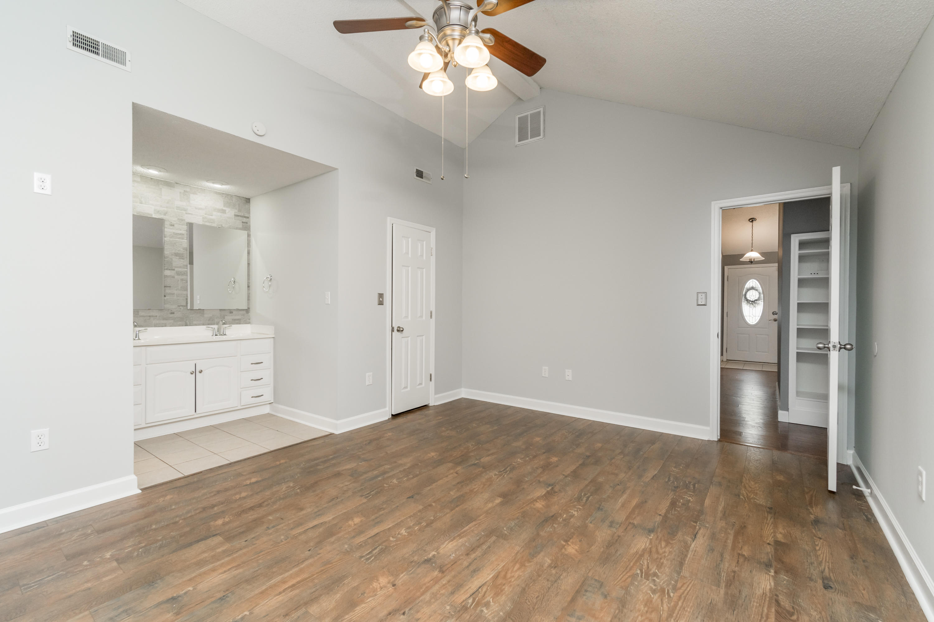 7765 Buck Pond Road North Charleston, SC 29418 - Photo 16 of 23 7765 Buck Pond Rd-18