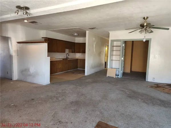 $90,000 | 383 Prospect Street, Tonopah, NV 89049